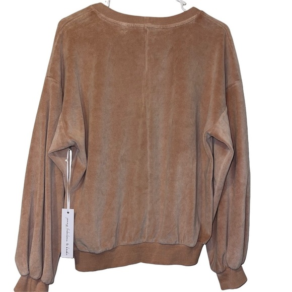 NEW! Young Fabulous & Broke Velour Tan Long Sleeve Crew Neck Women's Size Large - Picture 2 of 7
